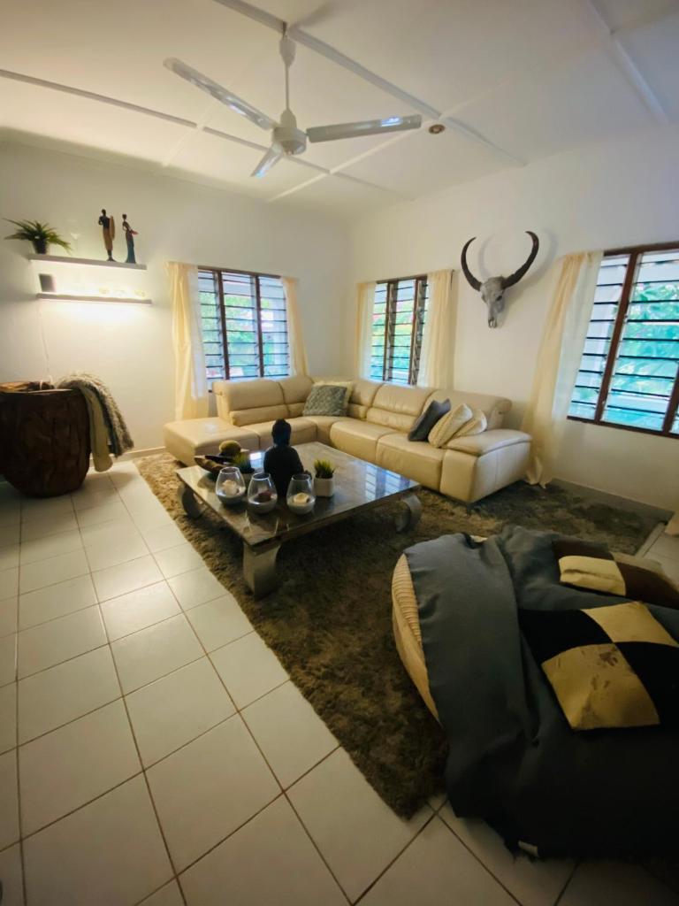 Villa Nova POOL own compound 8min walk to the beach Diani Beach photo 4