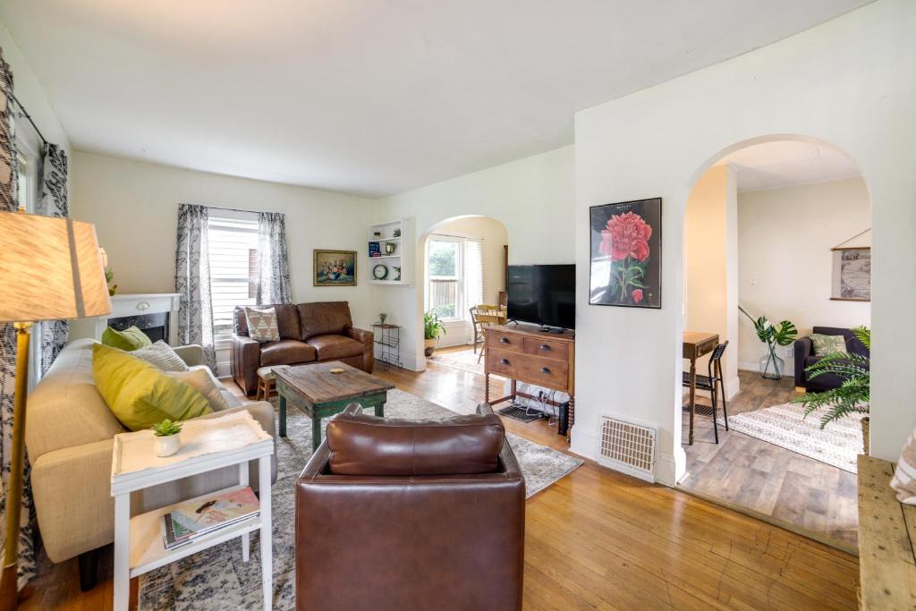 Family-Friendly Jackson Home with Sunroom Near Golf photo 3