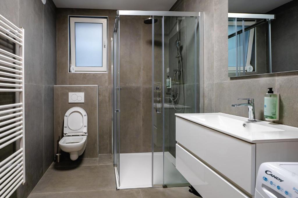 Apartments Luxury AD photo 4