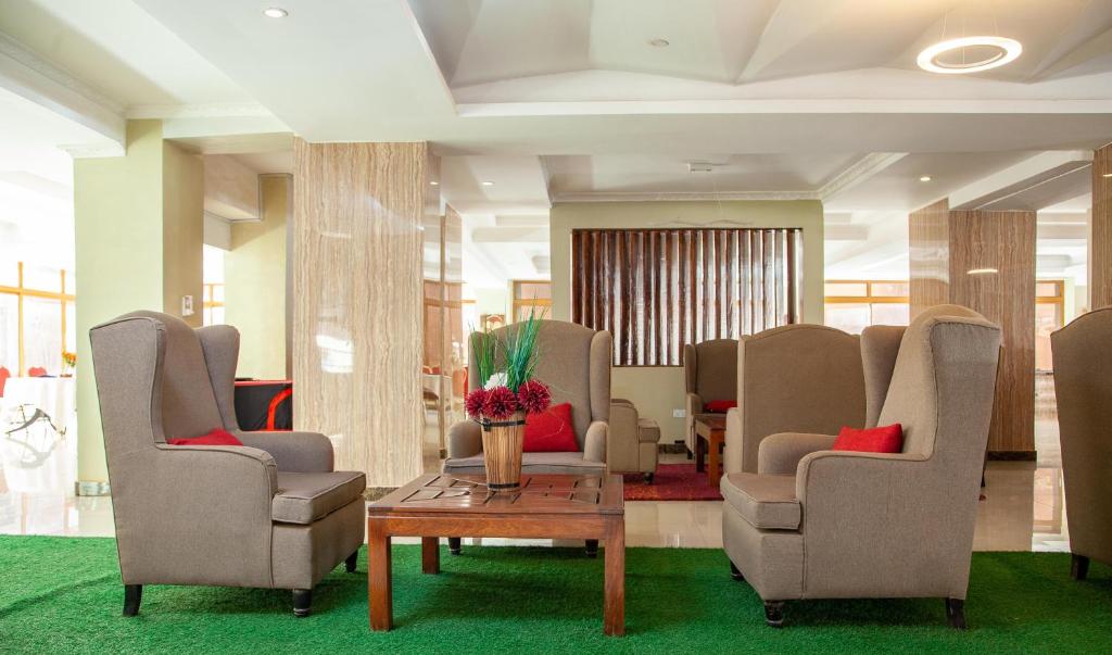 The Luke Hotel Cravers Thika photo 3