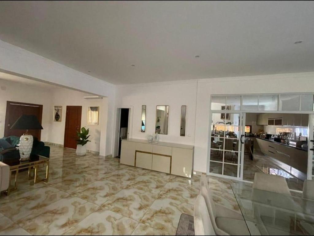 PARAISO photo 1