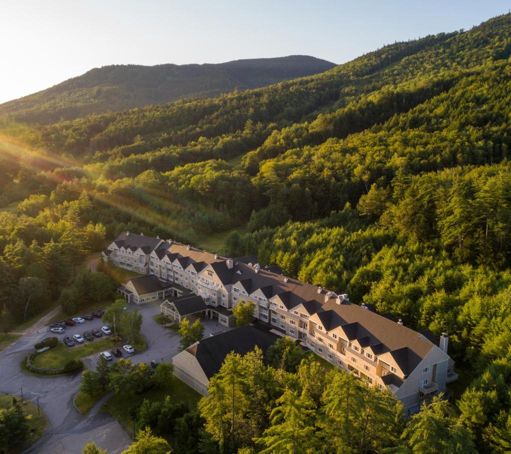 Grand Summit Hotel at Attitash image