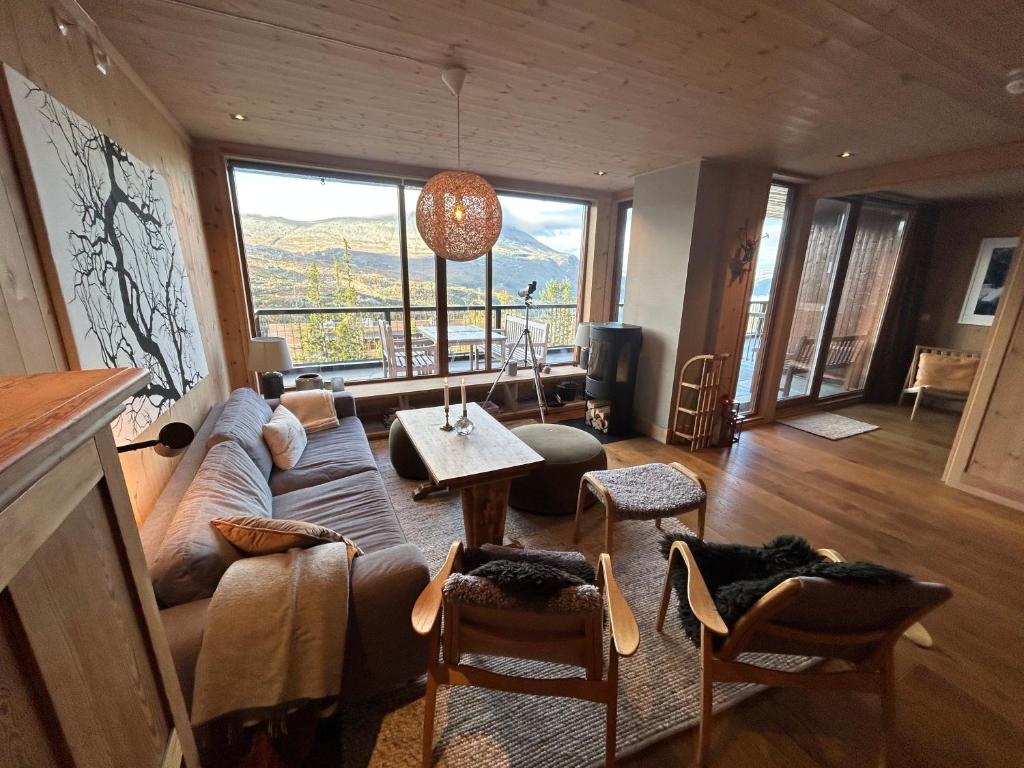 Astonishing Mountain Lodge at the top of Gaustablikk, 25m2 west facing terrace, 3 bedrooms photo 4