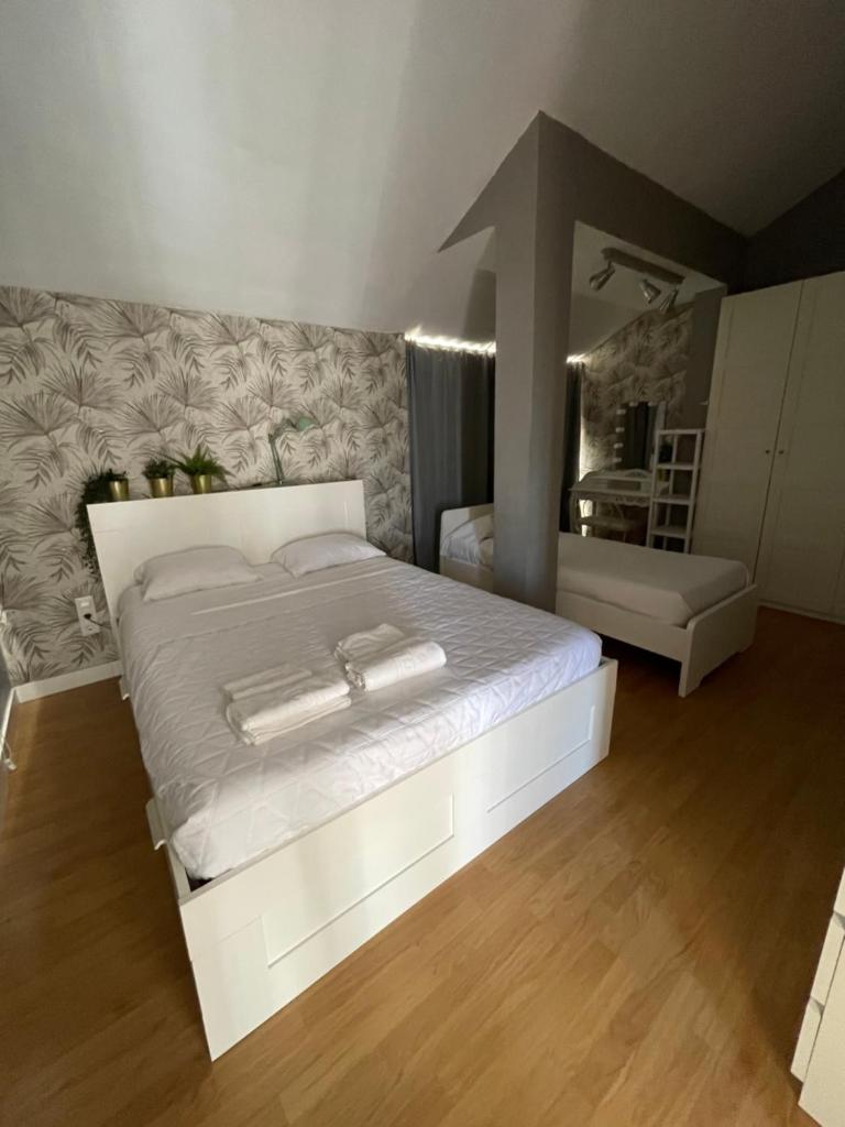 MEDITERRANEAN HOUSE - Habitaciones Privadas en Casa Compartida photo 1