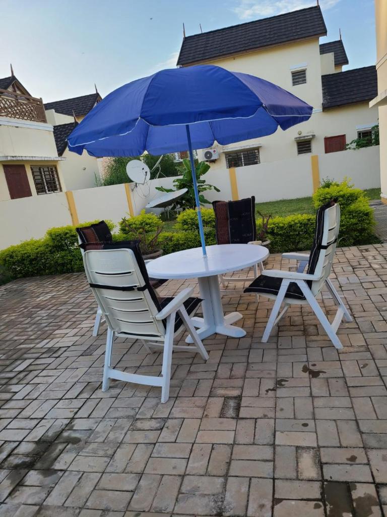 IDA'S HOME photo 2