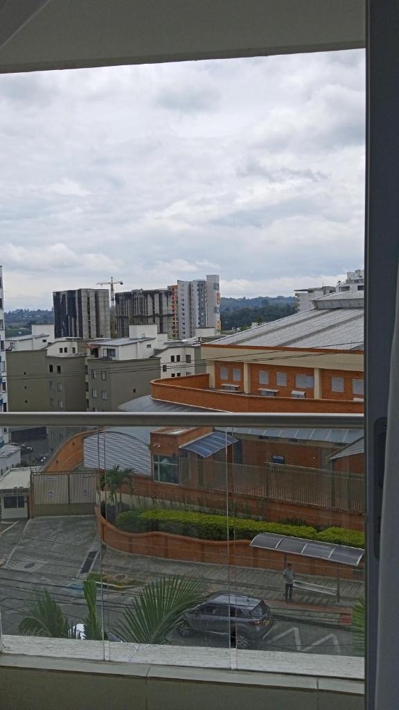 Hermoso apartamento en la mejor zona de Armenia photo 2