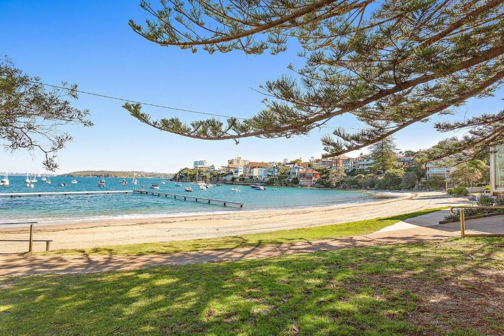 The Little Manly - Laidback Waterfront Magic photo 4