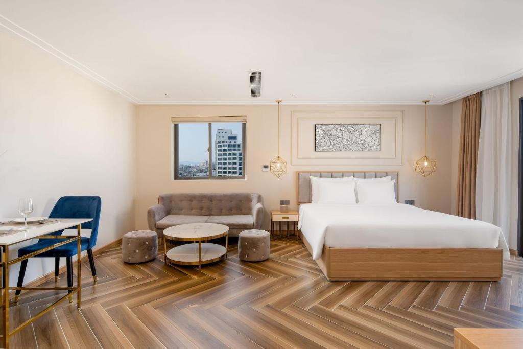 ADELA BOUTIQUE HOTEL