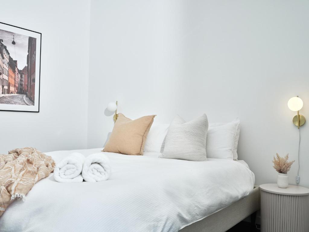 Chic Urban Loft in Prime Location photo 1