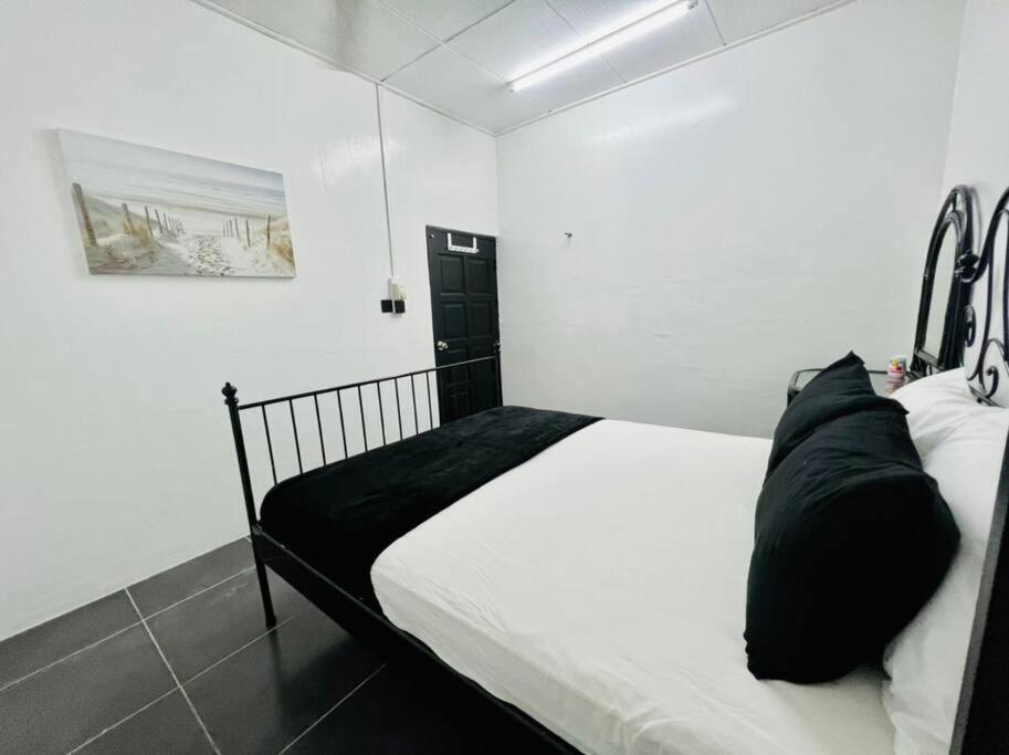 Homestay CikPuteh Gunong, Bachok photo 3