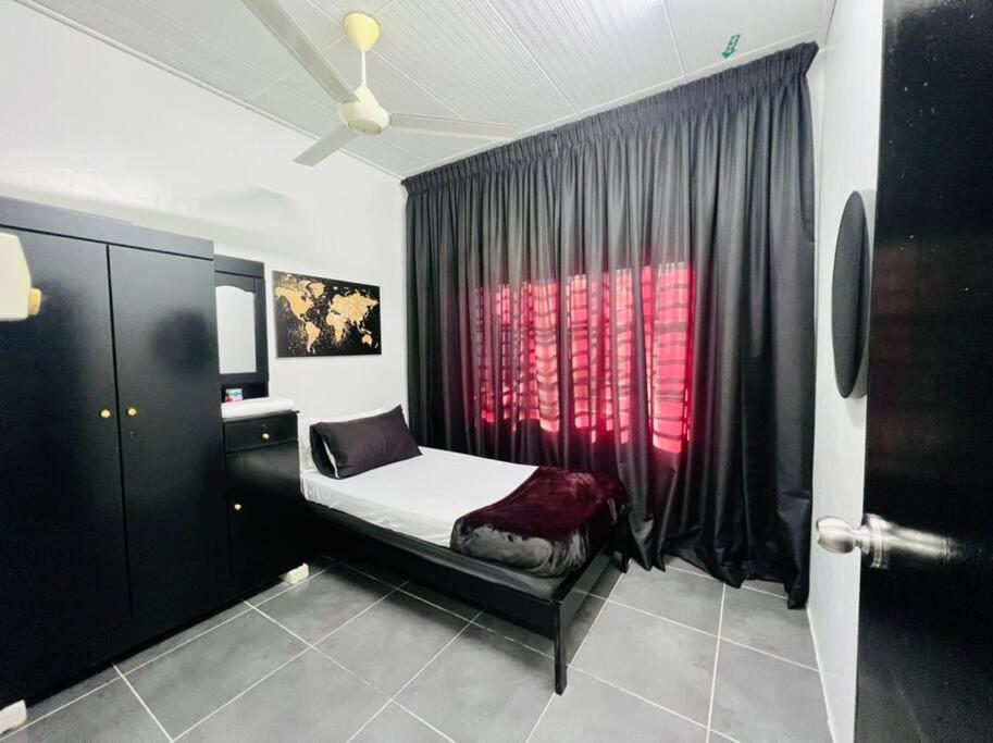Homestay CikPuteh Gunong, Bachok photo 4