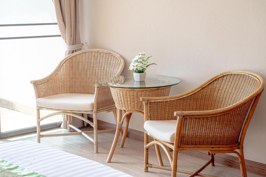 Eco Hotel by Thammasat photo 3