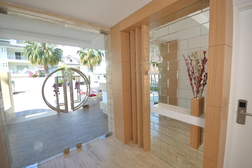 Doc's Hotel Kemer photo 3