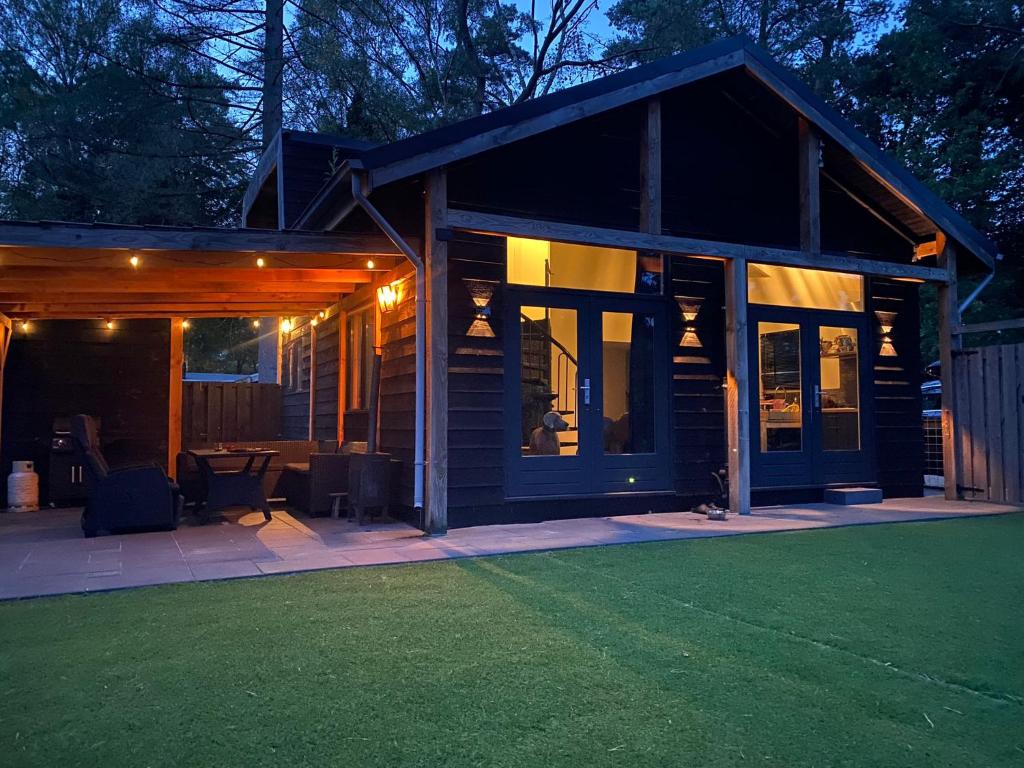 Vakantiehuis Veluws Genieten met whirlpool en sauna photo 2