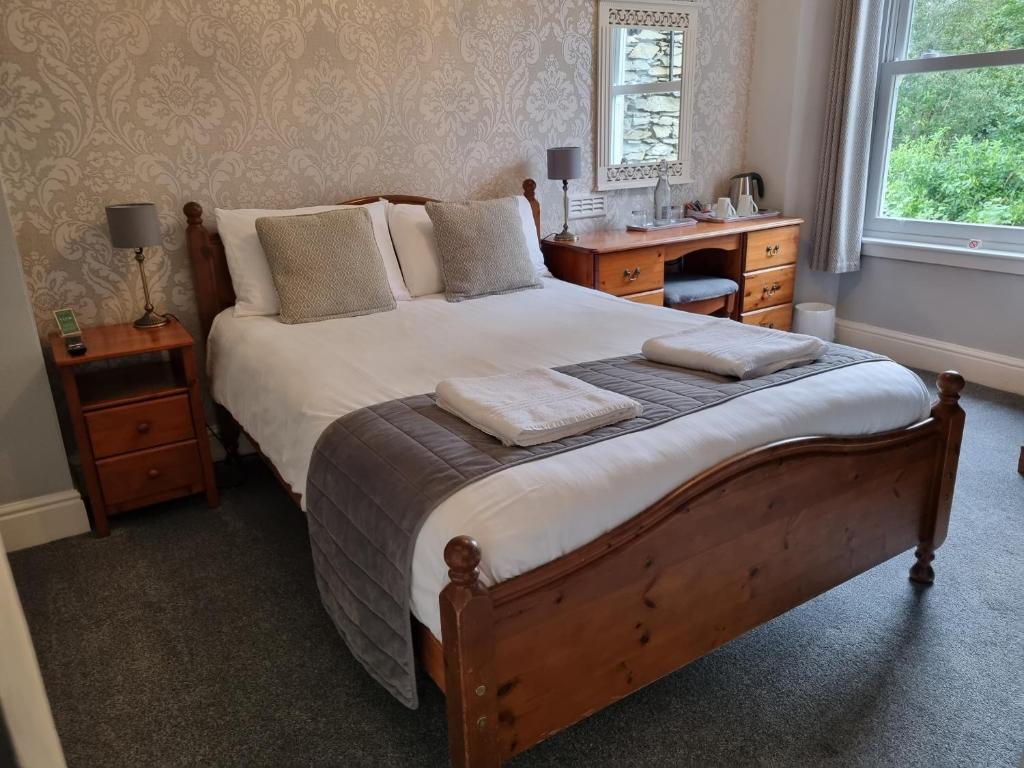 Fellview Guest House Room Type - Double Room with Private External Bathroom