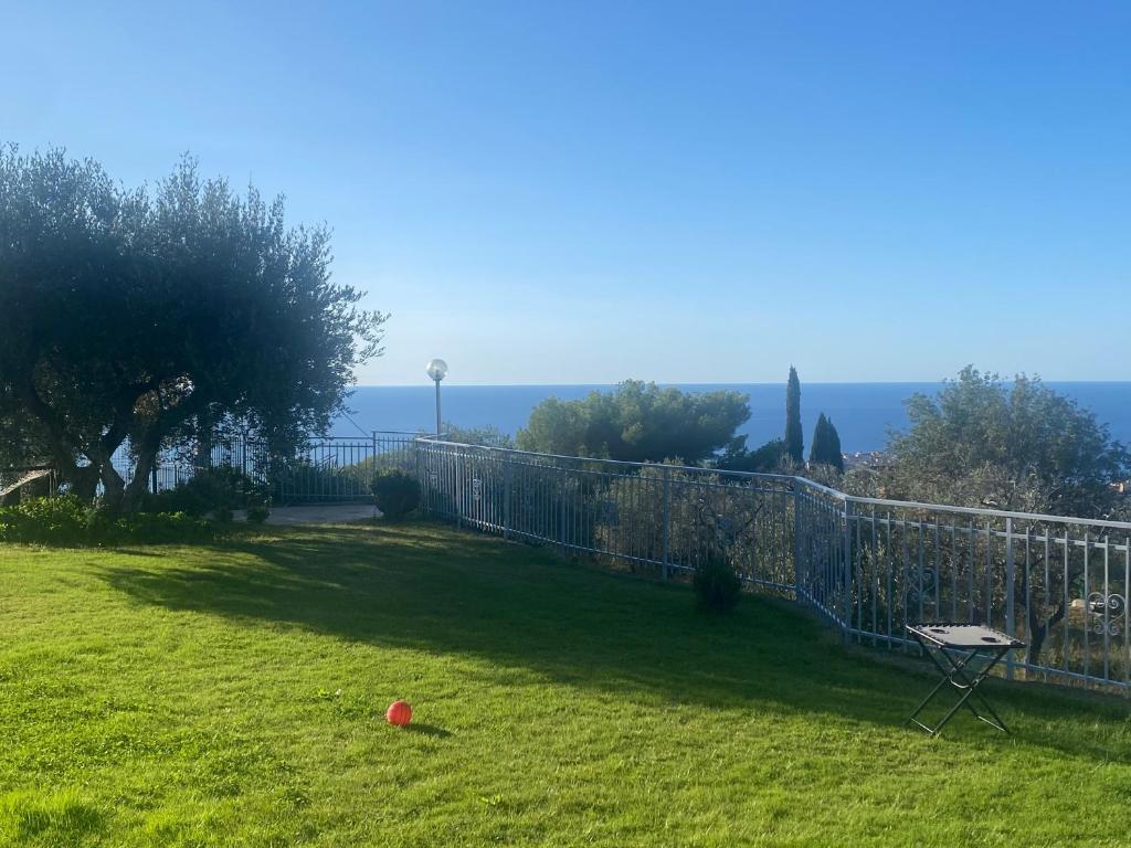 CASA VISTA MARE - Superb garden and Parking included photo 2