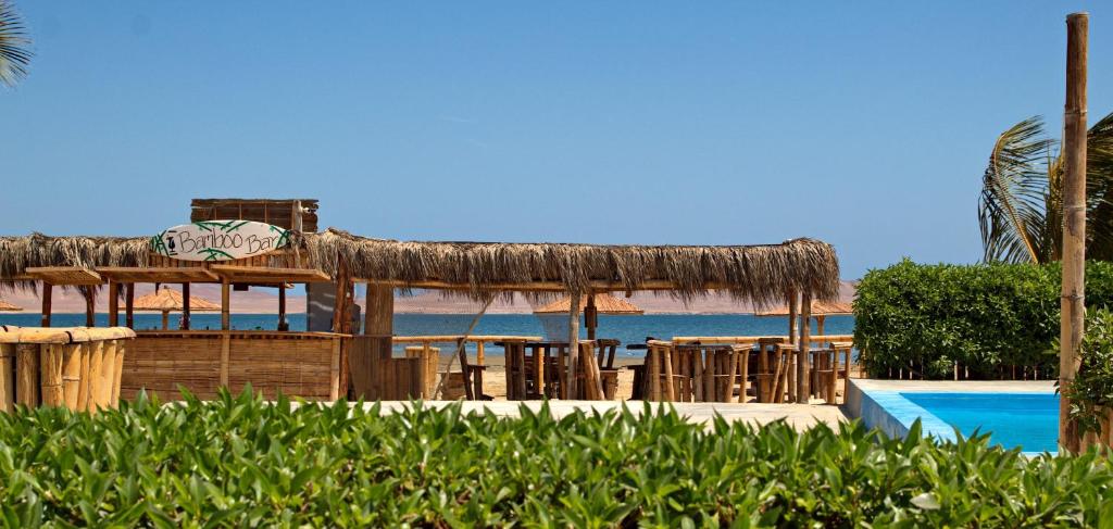 Bamboo Paracas Resort photo 2