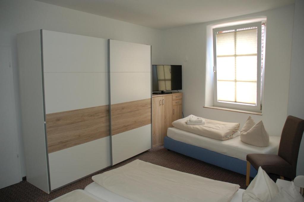 Hotel Kurfürst Garni photo 2
