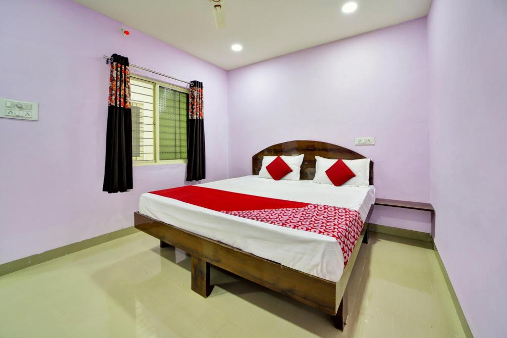 OYO Flagship Hotel Damodharan Lodging photo 1