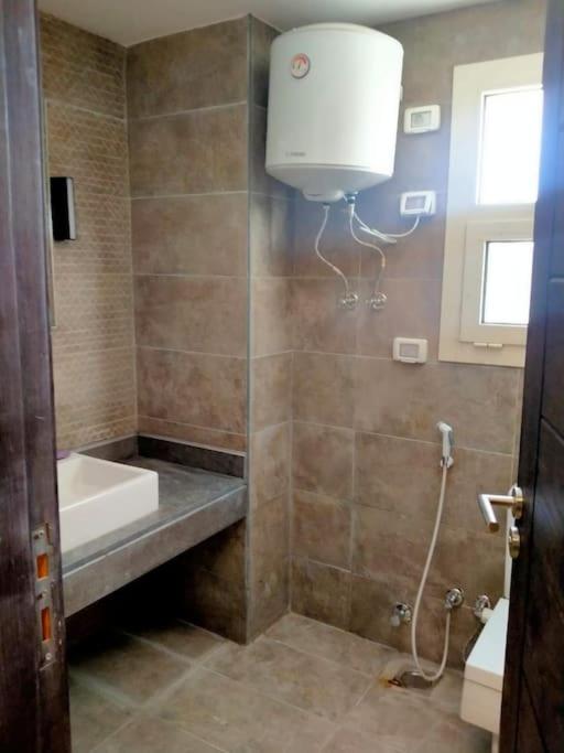 Modern apartment near Sheikh Zayed photo 4