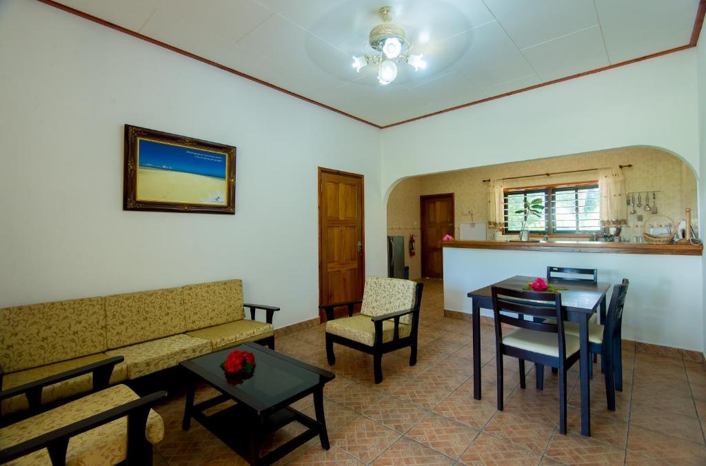 Zerof Self Catering Apartments photo 2