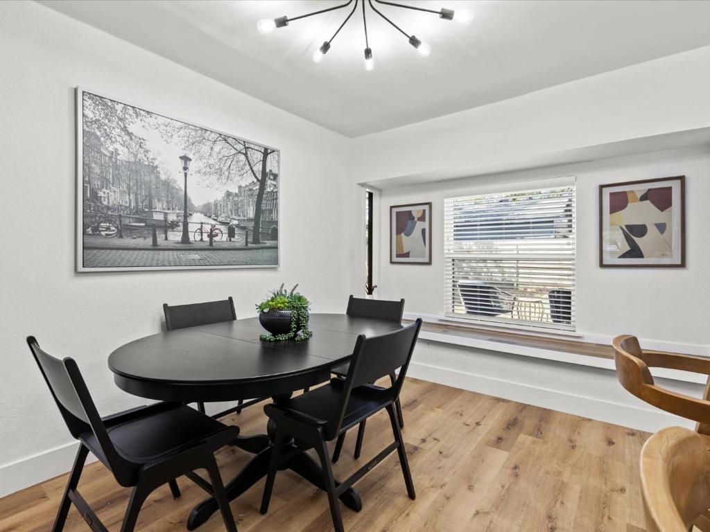 Cozy Arlington Bungalow 4/Mins to AT&T Stadium photo 4