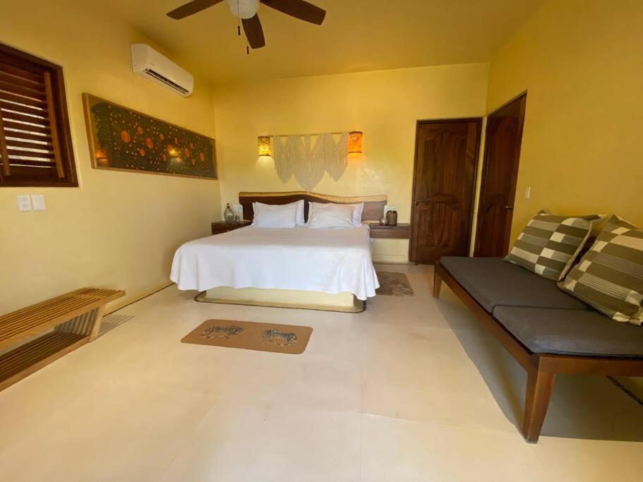 Siete Piedras Beachfront Village photo 2