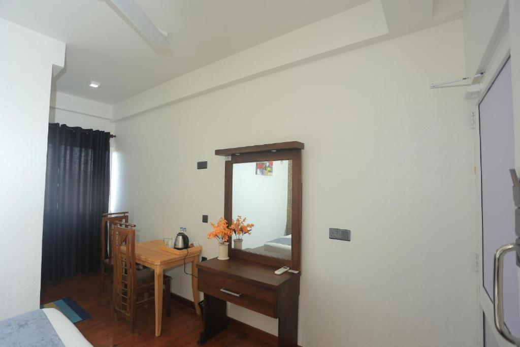 Siyona Hotel photo 1
