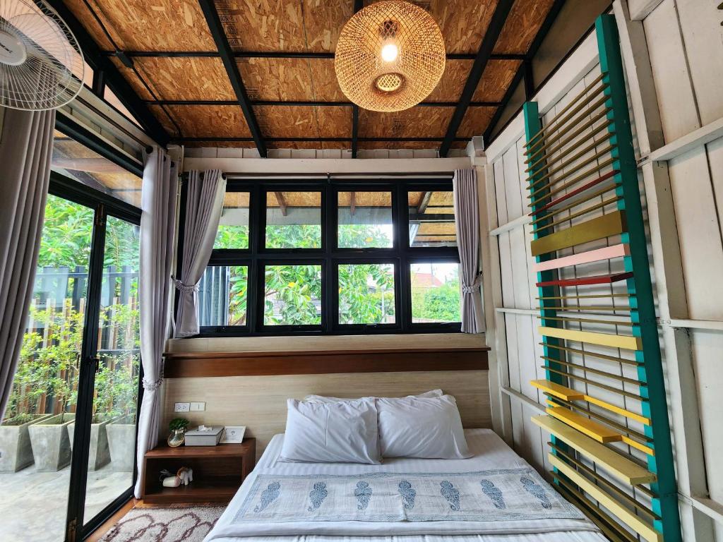 Baan Mai Kradan Hostel Chiang Rai photo 2