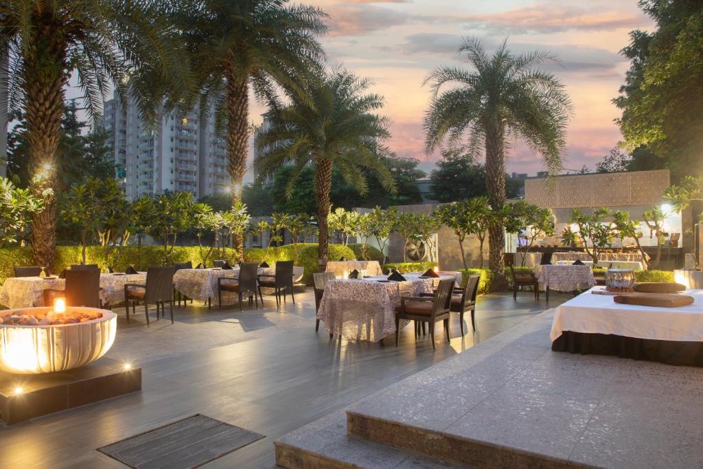 Courtyard by Marriott Agra photo 2