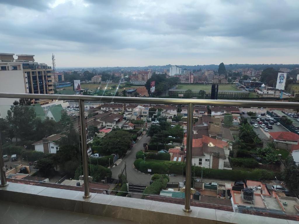 New 2 & 3 bedroom Apartment in Kilimani Nairobi with rooftop pool photo 2