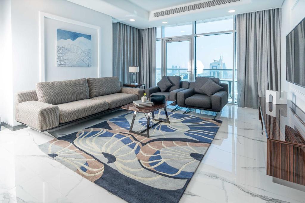 S Plaza Suites Hotel photo 4