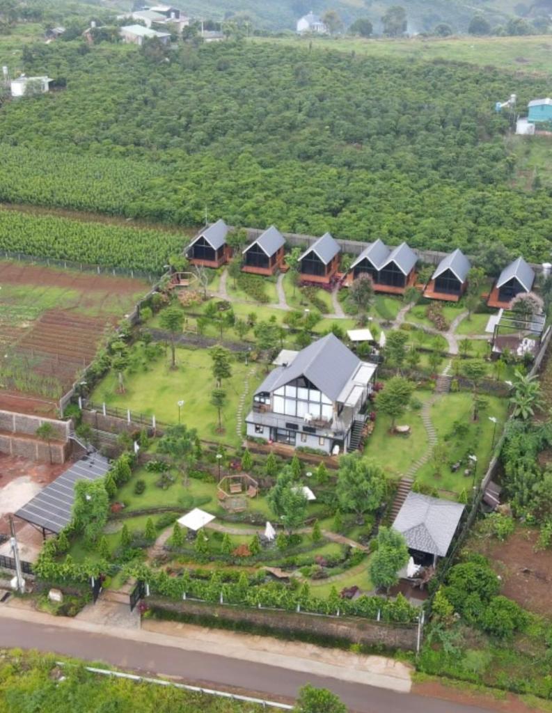 Mya Lakeview Villa Biệt Thự
