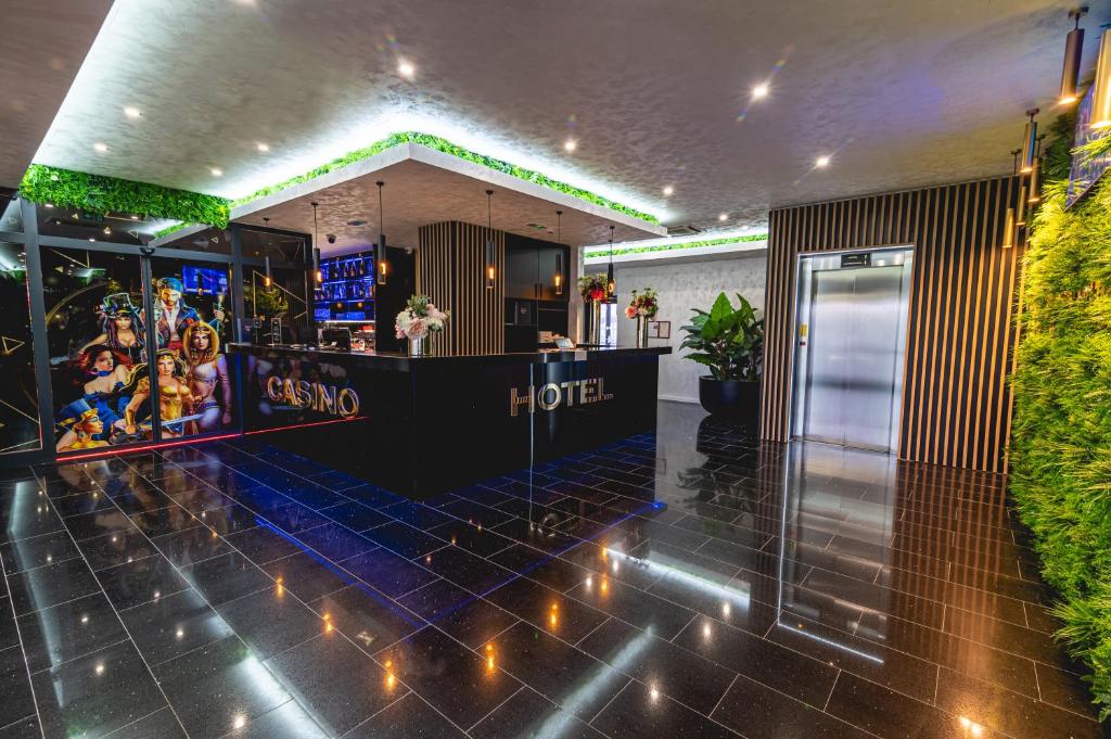 Casino & Hotel ADMIRAL Ptuj photo 2