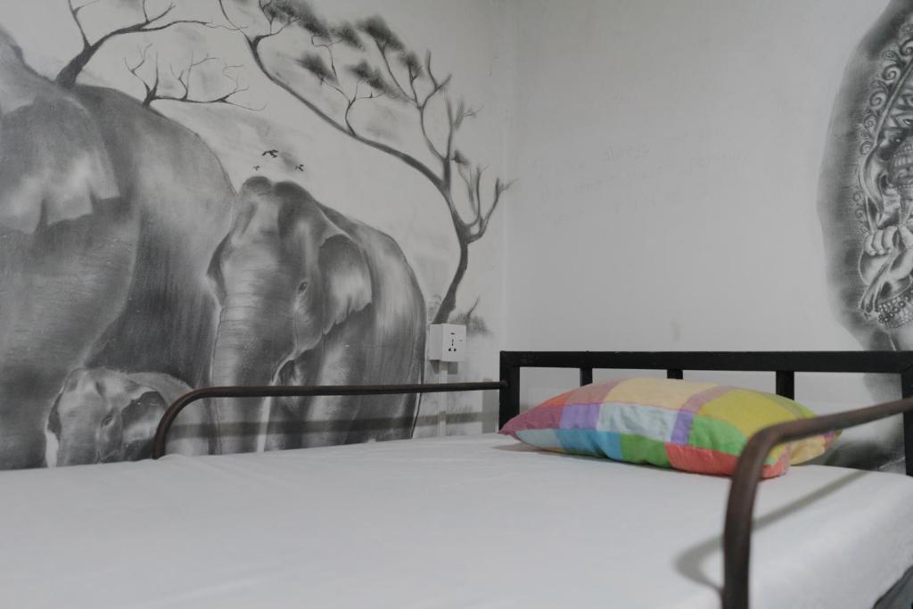 Taru Hostel - Surf Camp, Restaurant & Bar photo 4
