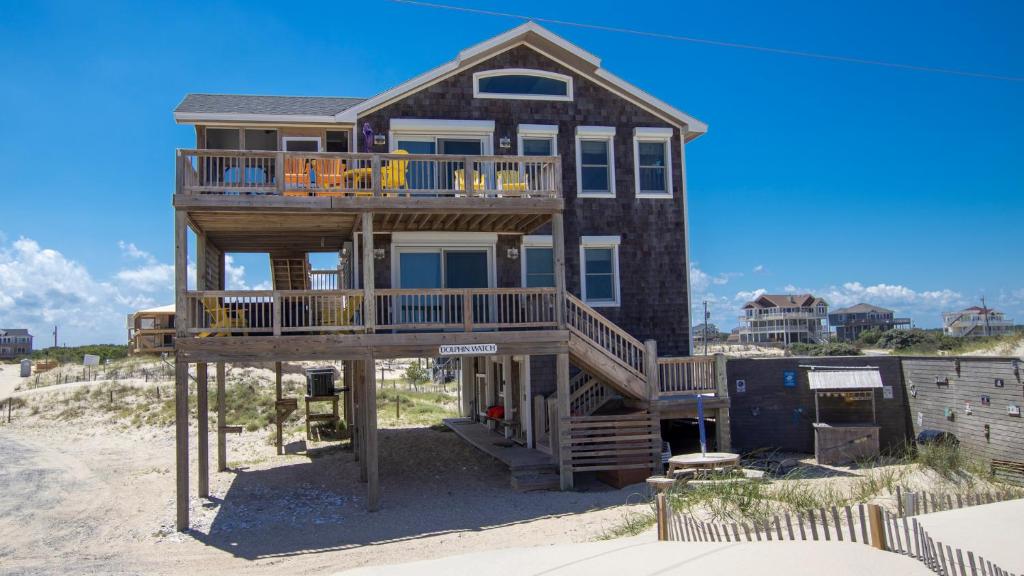 4x1662, Dolphin Watch- Oceanfront, 4-wheel drive area, Wild Horses, Ocean Views! image