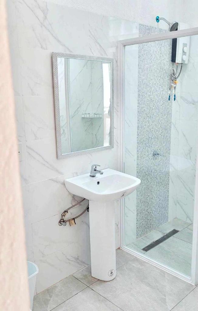 Tiki Bantayan Cebu Tourist Inn Inc photo 3