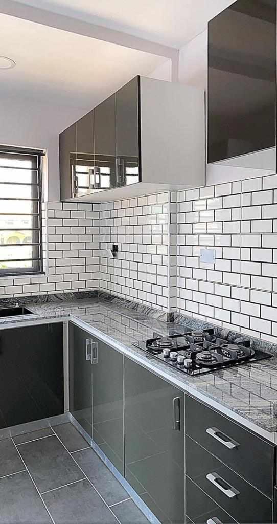 Luxury 3 bedroom flat with pool at Kingsland Lekki photo 1