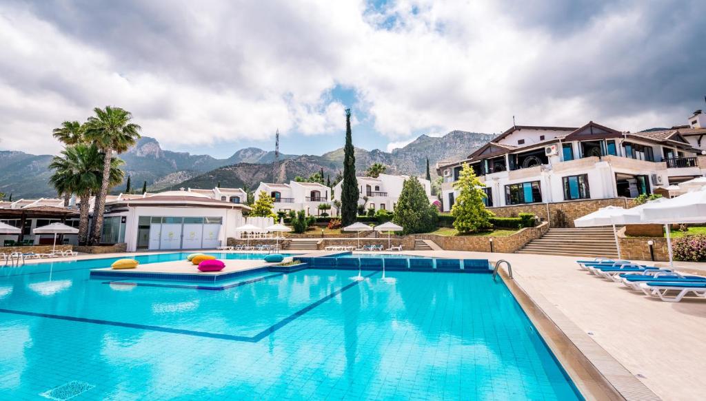 The Olive Tree Hotel photo 1
