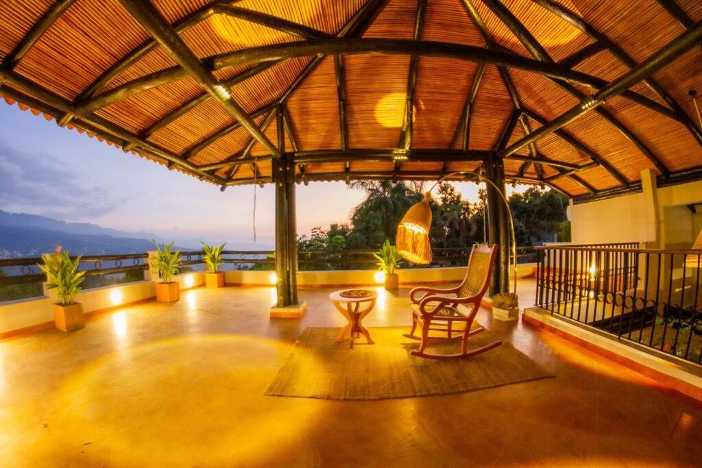 Casa de Lujo con piscina privada - La Mesa Cundinamarca photo 3