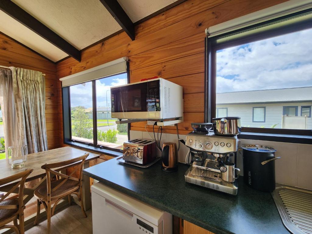 Kotare Cottage Hahei photo 2