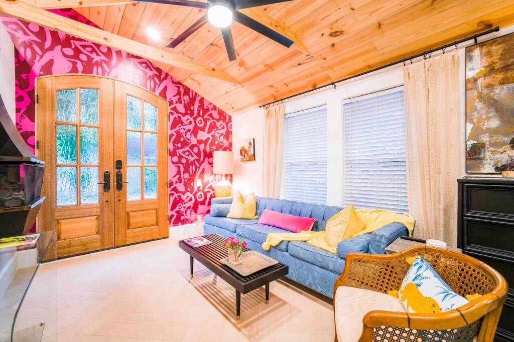 SweetSuiteCullman-couples retreat tiny home dwntwn image