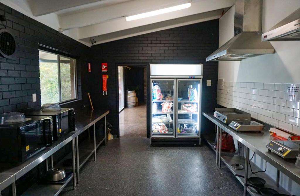 Halls Gap Lakeside Tourist Park photo 1