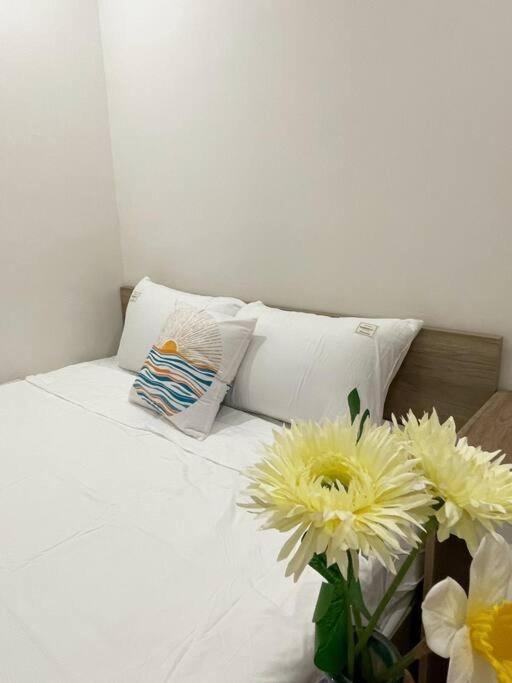 Lake view - 2BR Santorini style