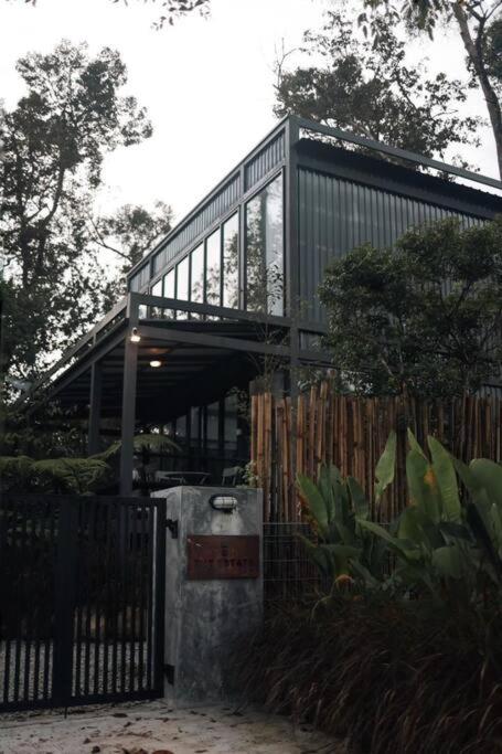 The Estate Hulu Rening - Private Retreat Cabin photo 3