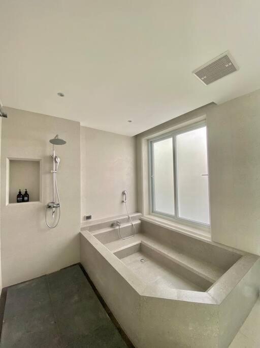 Pool Villa Pattaya H527 photo 1