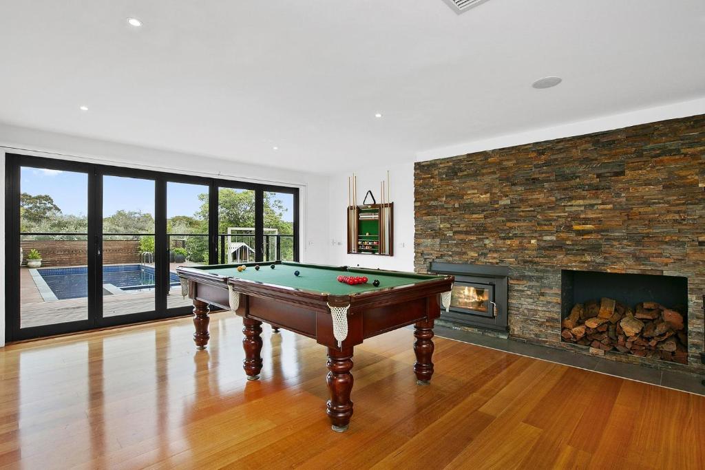 Luxury Mount Martha Hideaway with Pool and Spa photo 3