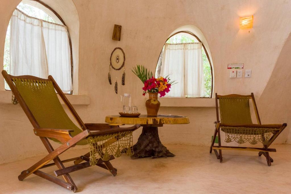 Room in Lodge - Ecolush Couple Mayan Dome cenote Bikes photo 1
