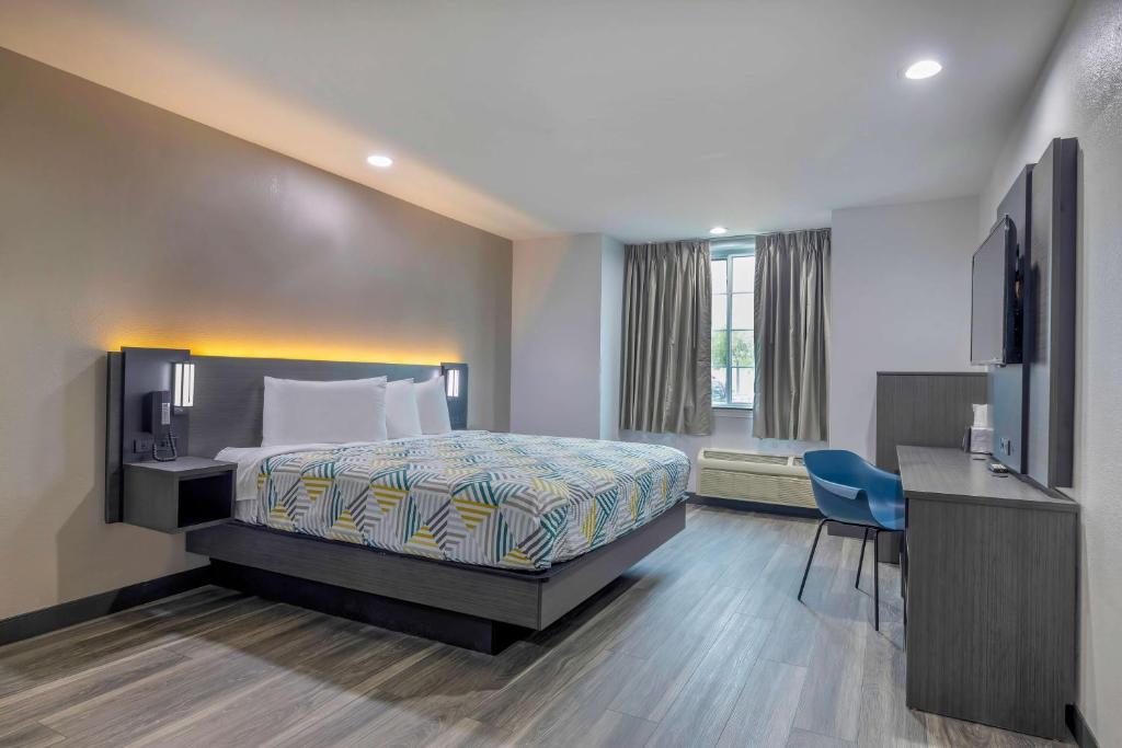 Motel 6-Fort Worth, TX - Burleson photo 3