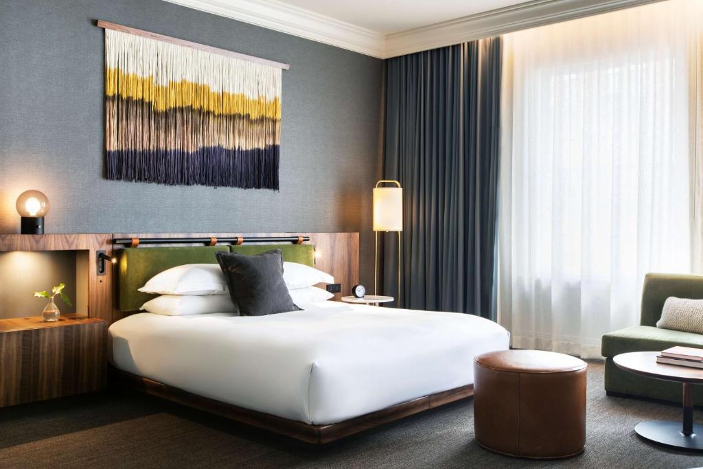 The Alexis Royal Sonesta Hotel Seattle photo 3